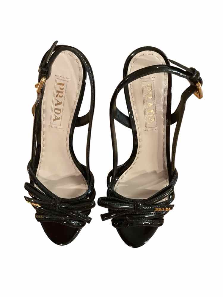 Prada Size 37 black patent Shoes