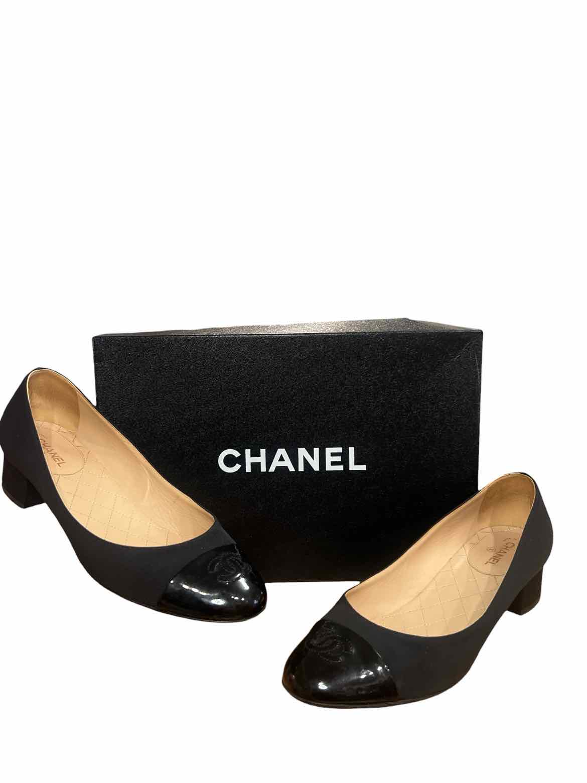 Chanel Size 38.5 Black Shoes