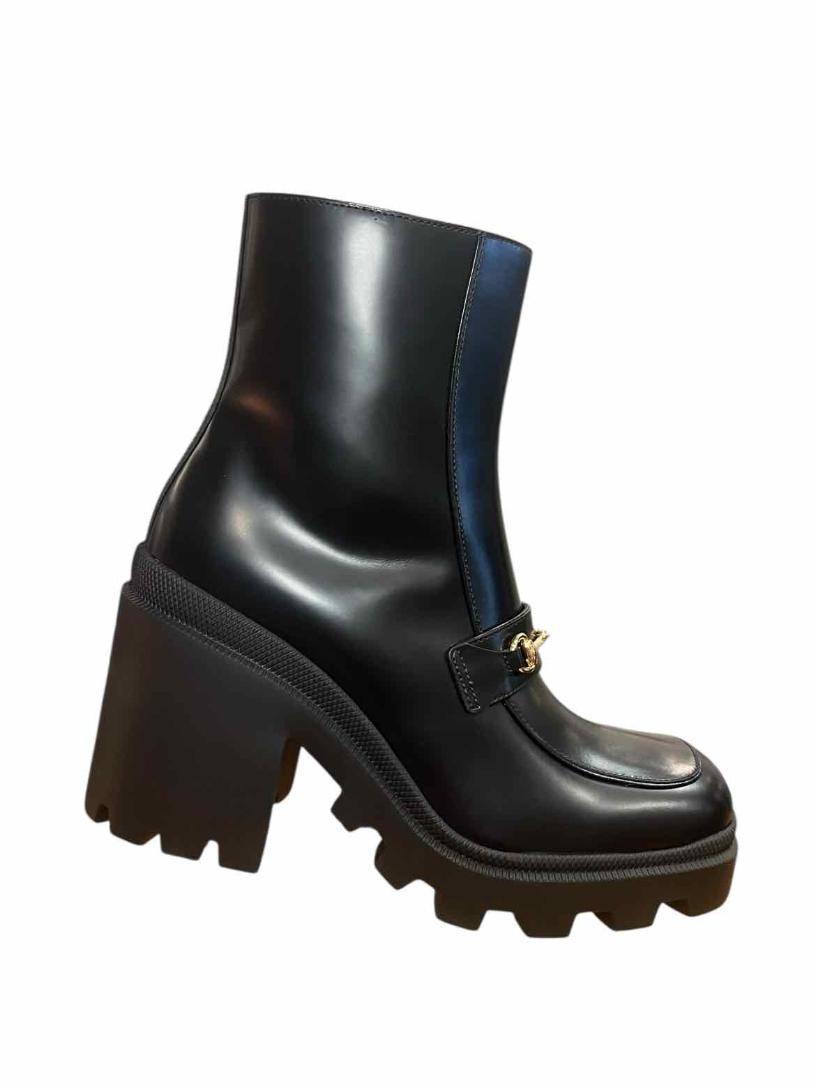 GUCCI Size 39.5 Black BOOT