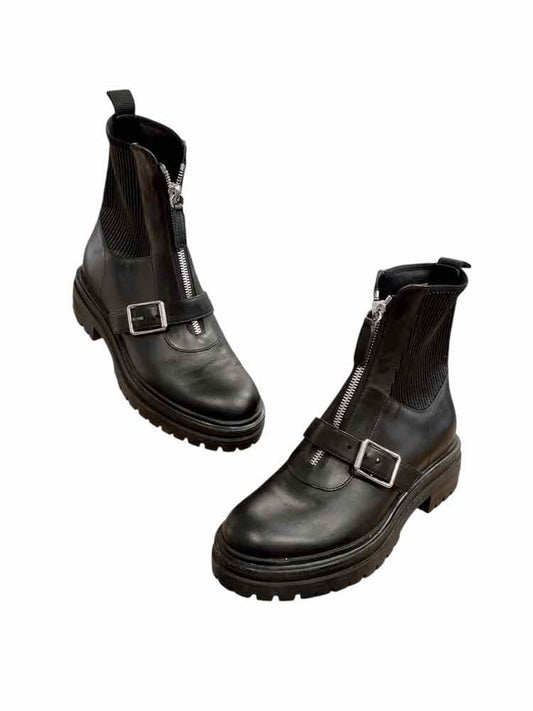 Gianvito Rossi Size 36.5 Black BOOT