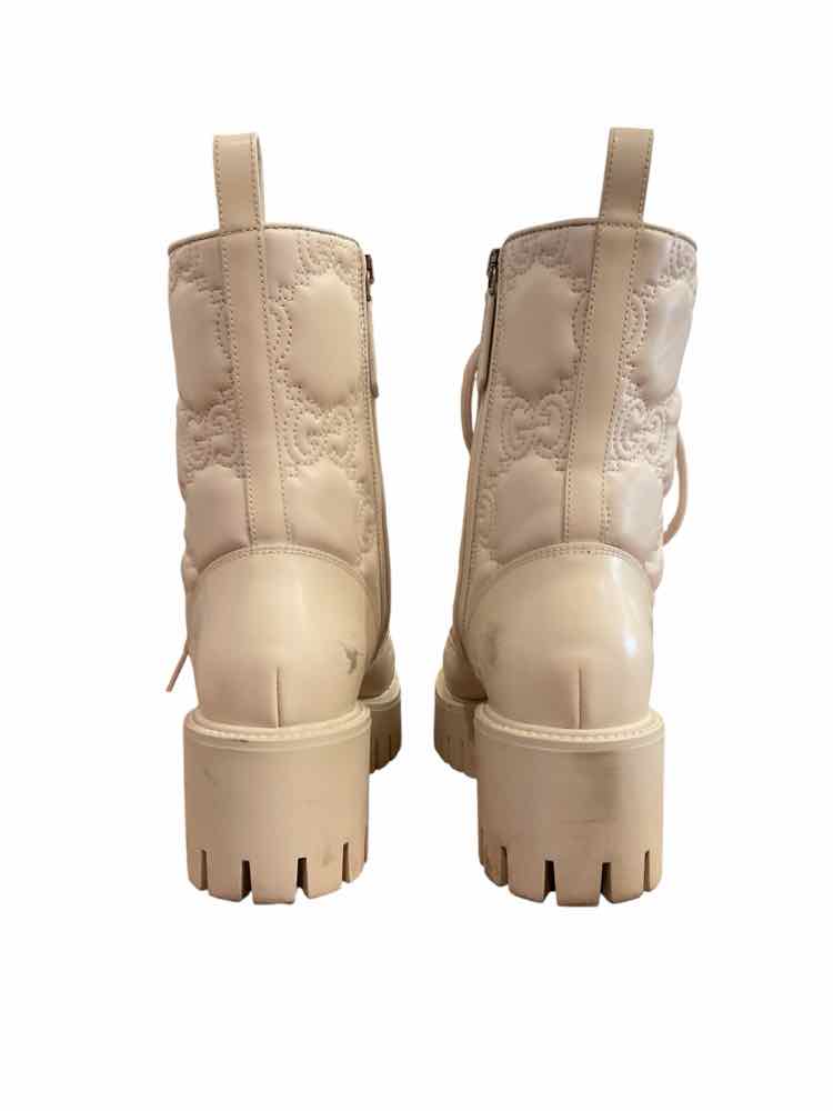 Gucci Size 37 Ivory BOOT