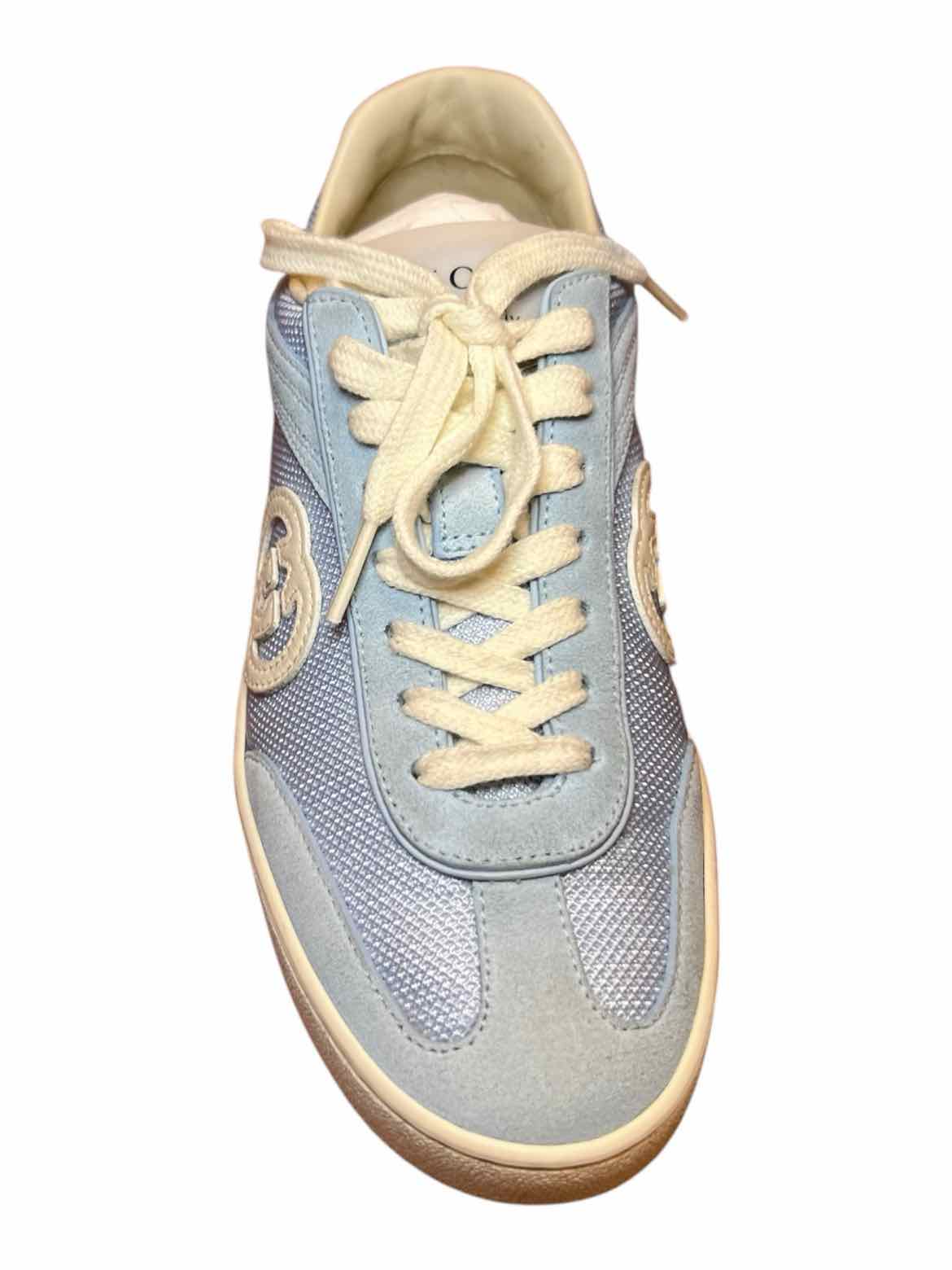GUCCI Size 36.5 light blue/white Shoes