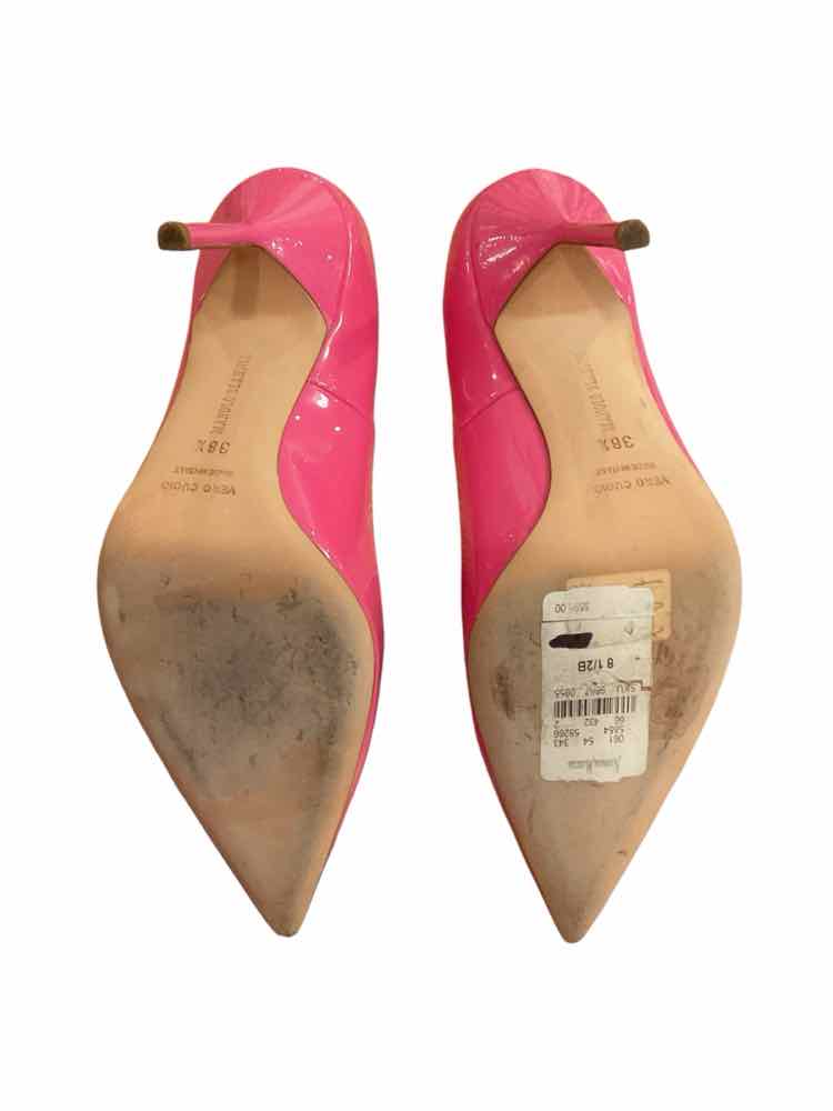Manolo Blahnik Size 38.5 lipstick Shoes