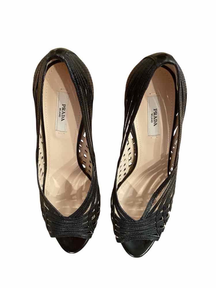 Prada Size 37.5 Black Shoes