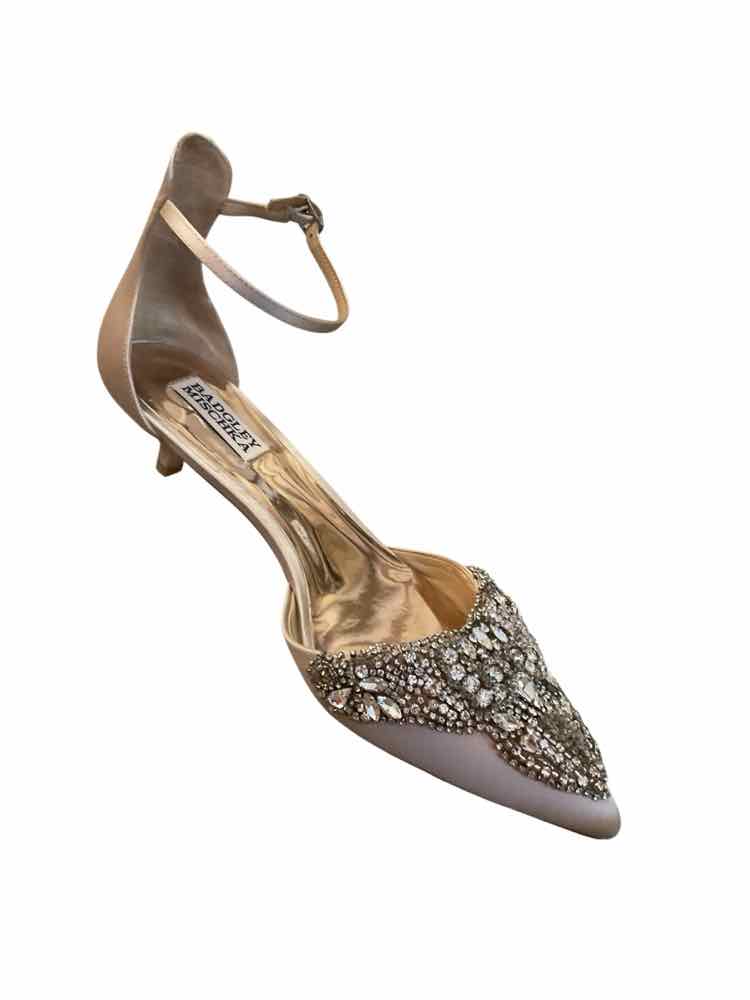 BADGLEY MISCHKA Size 38 champagne Shoes