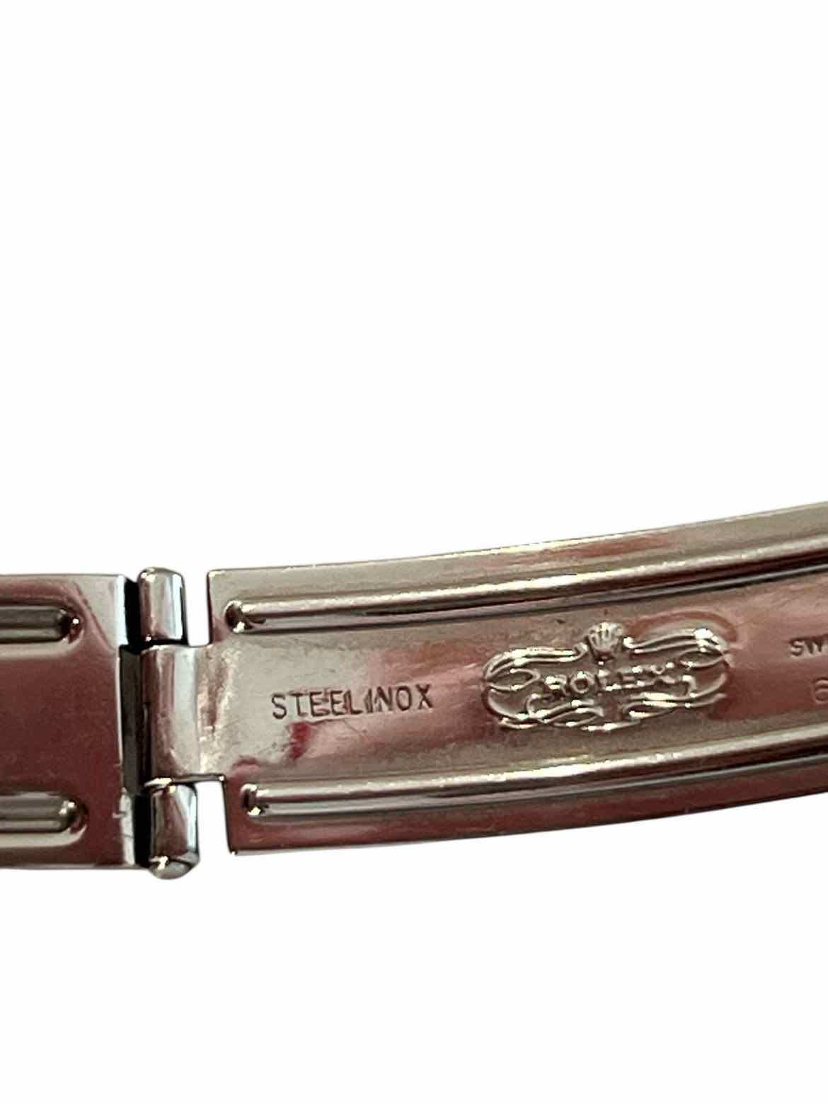 Rolex Size 26MM GOLD/SILVER Watch