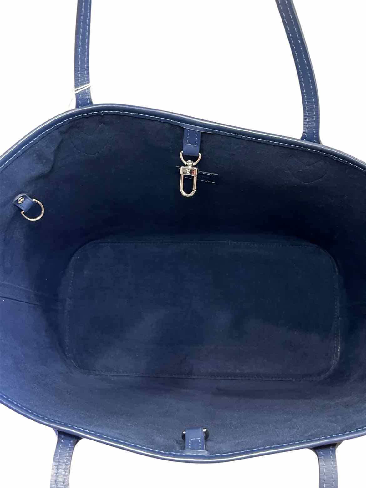 LOUIS VUITTON Size MM Indigo Purse