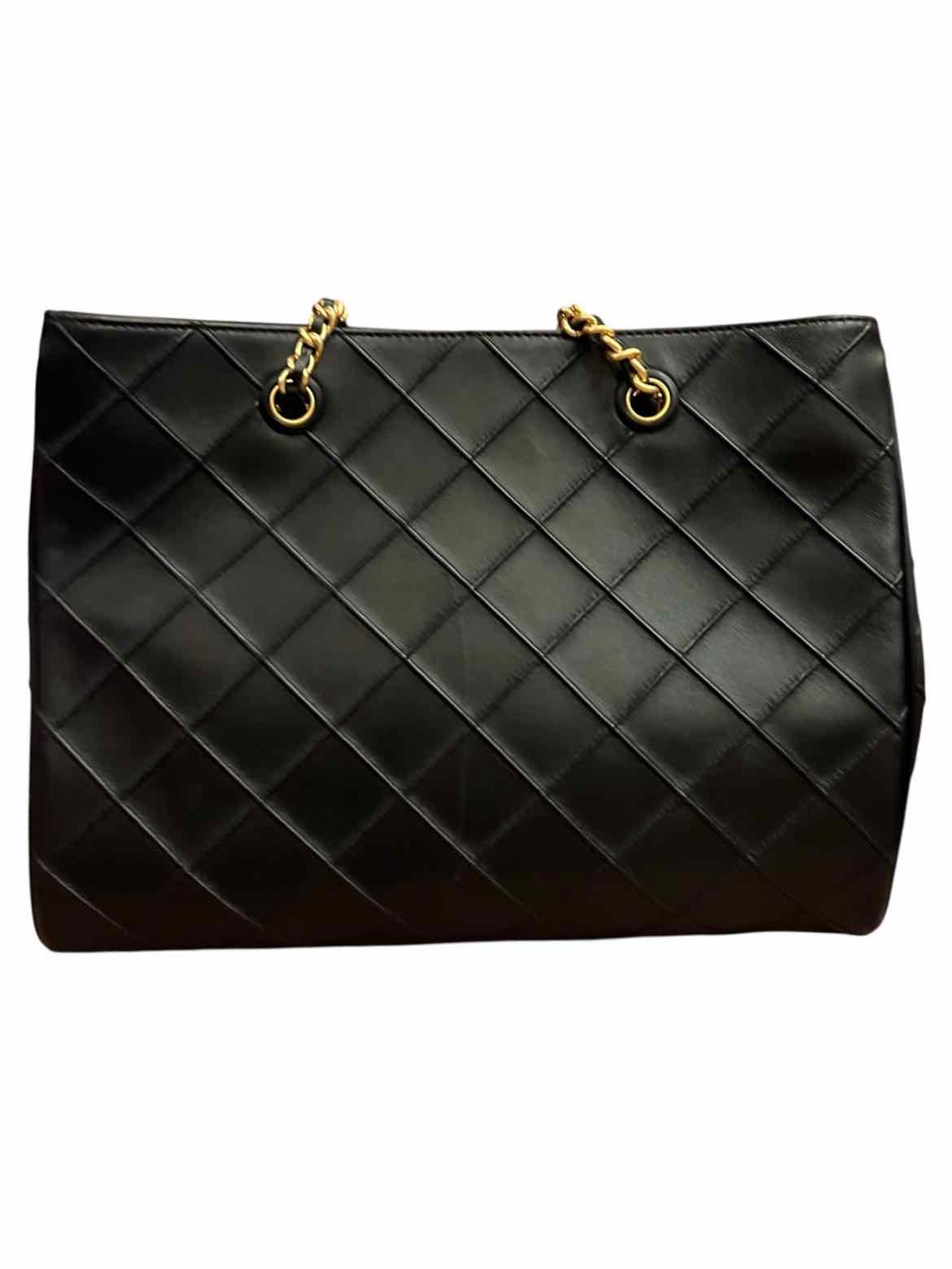 Tory Burch Size X-Large Black Purse