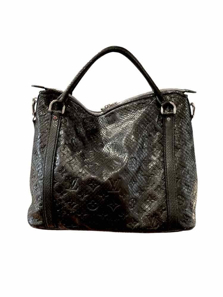 LOUIS VUITTON Size PM black/silver Purse