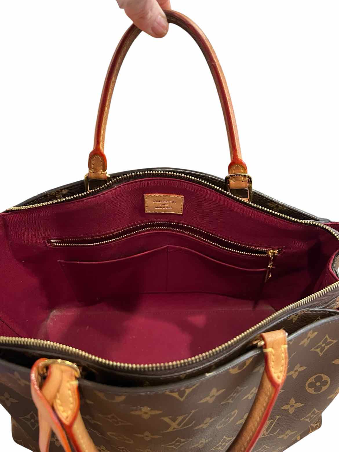 LOUIS VUITTON MONOGRAM Purse