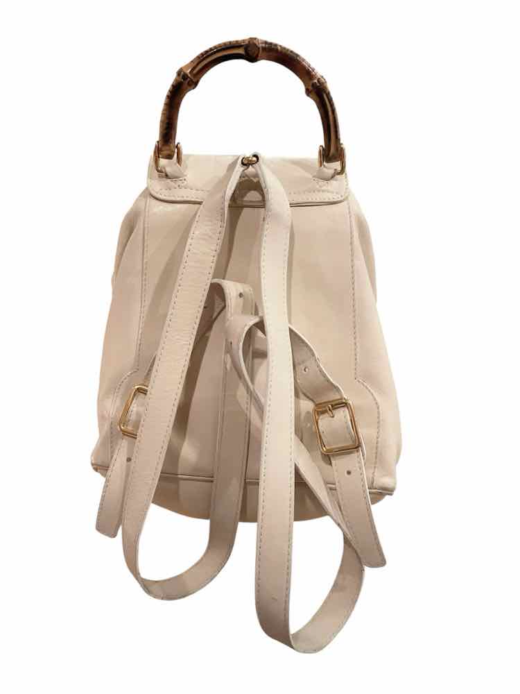 GUCCI Size Small Cream Purse