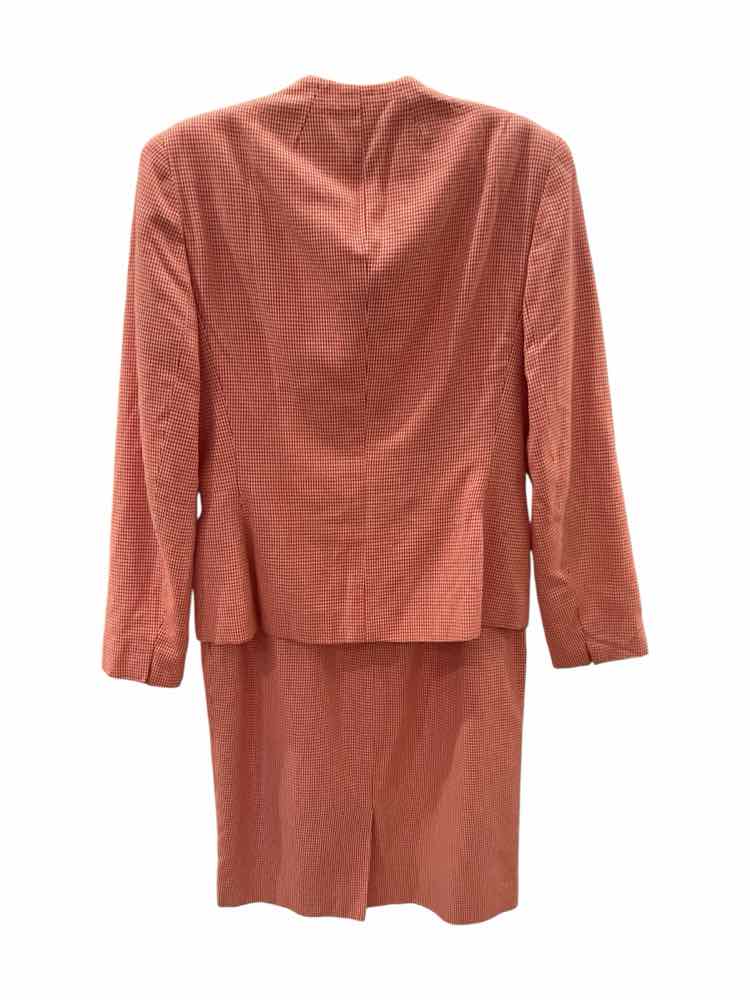 CHRISTIAN DIOR Size 8 red/white suit