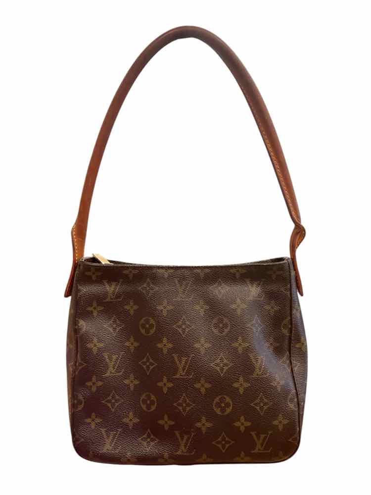 LOUIS VUITTON Size Medium MONOGRAM Purse
