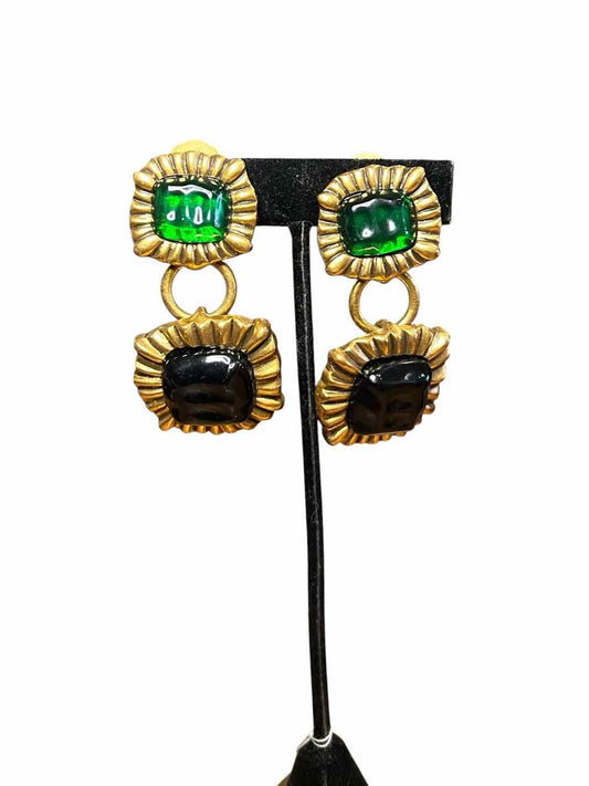 Oscar de la Renta Size Long gold/green/purp Earrings