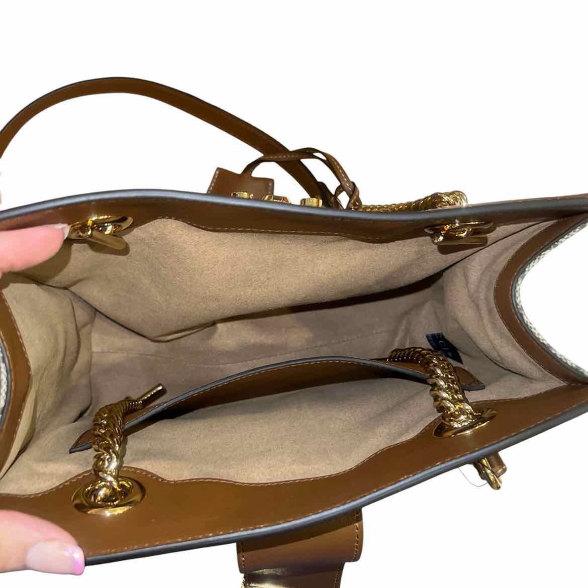 GUCCI Size Small brown/gold hardware Purse