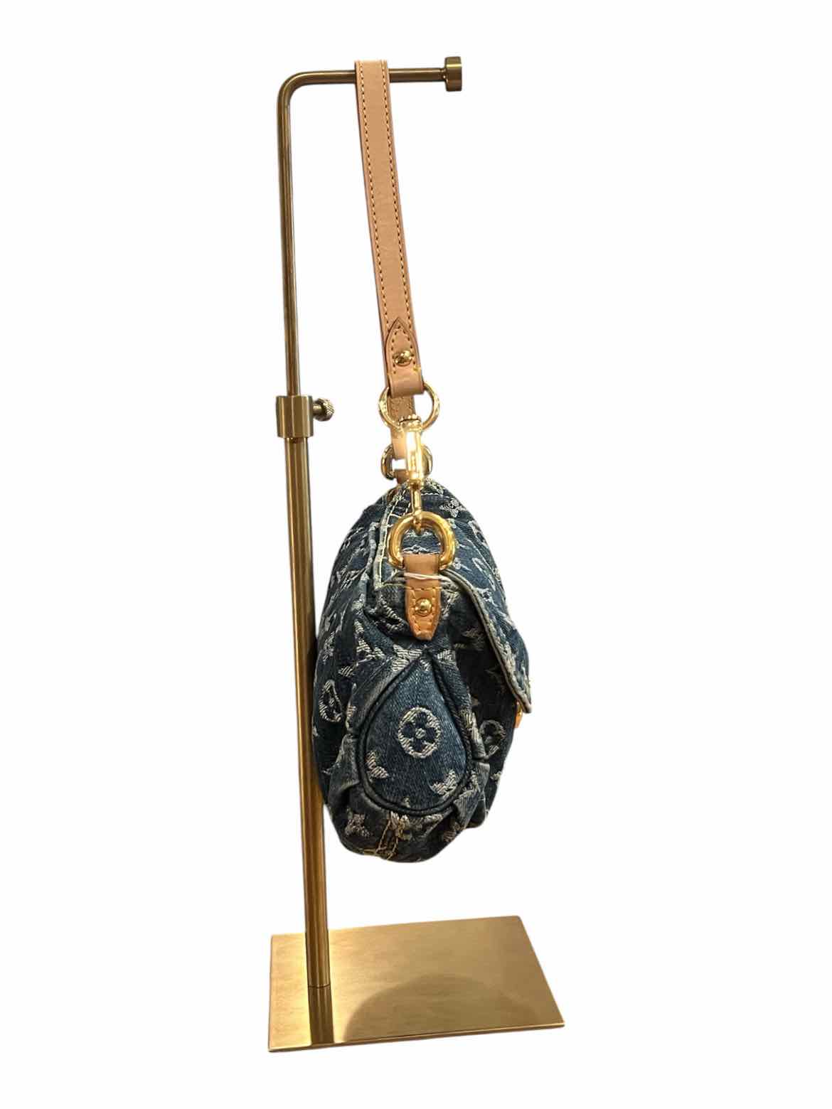 LOUIS VUITTON Size mini DENIM Purse