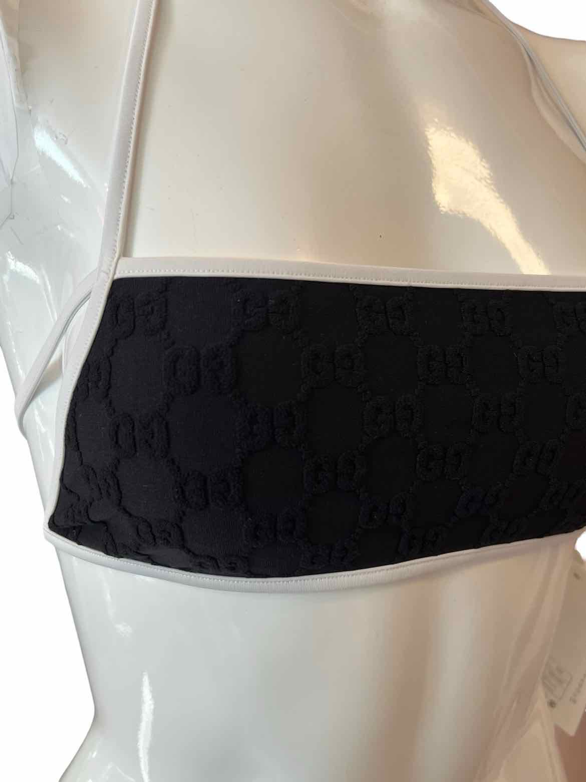 GUCCI Size Small Black/White ACCESSORIES