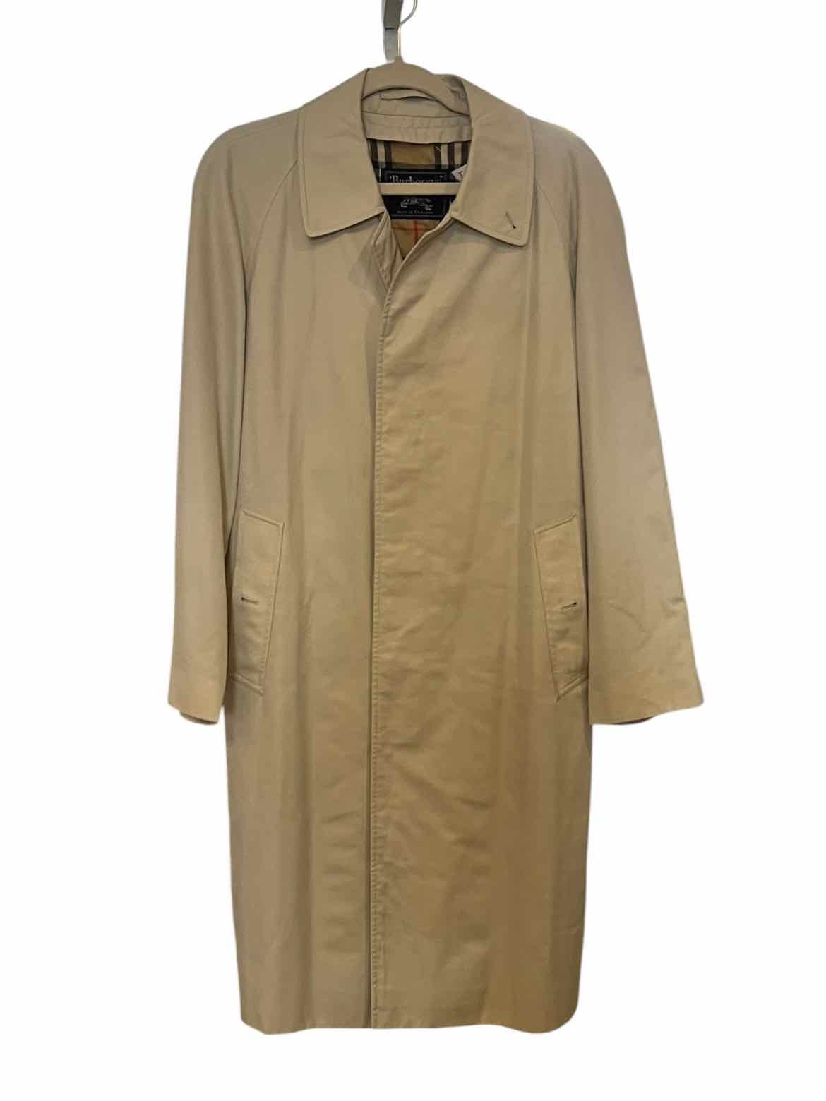 BURBERRY Size 44 short LIGHT TAN Coat