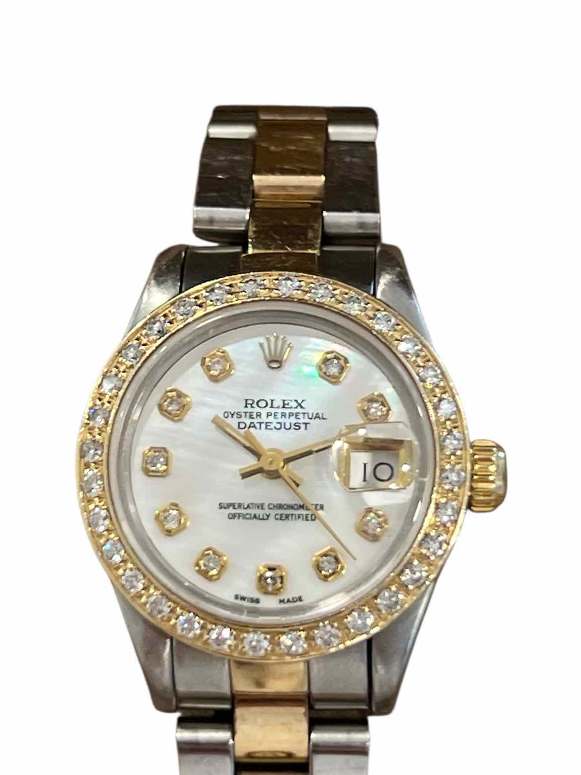 Rolex Size 26MM GOLD/SILVER Watch