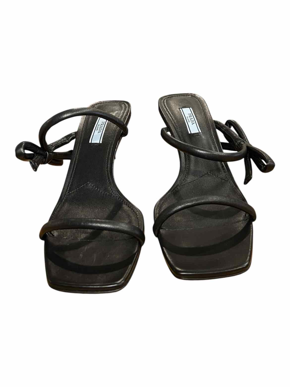 Prada Size 38.5 Black Shoes