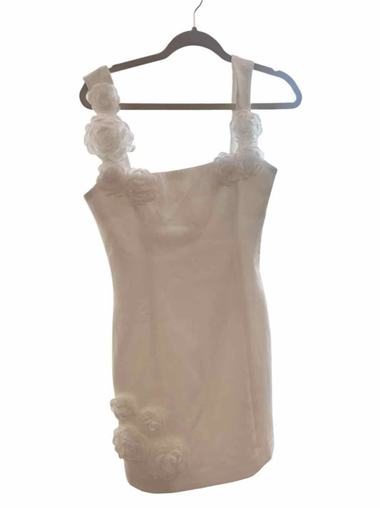 Elliatt Size Small White Cocktail