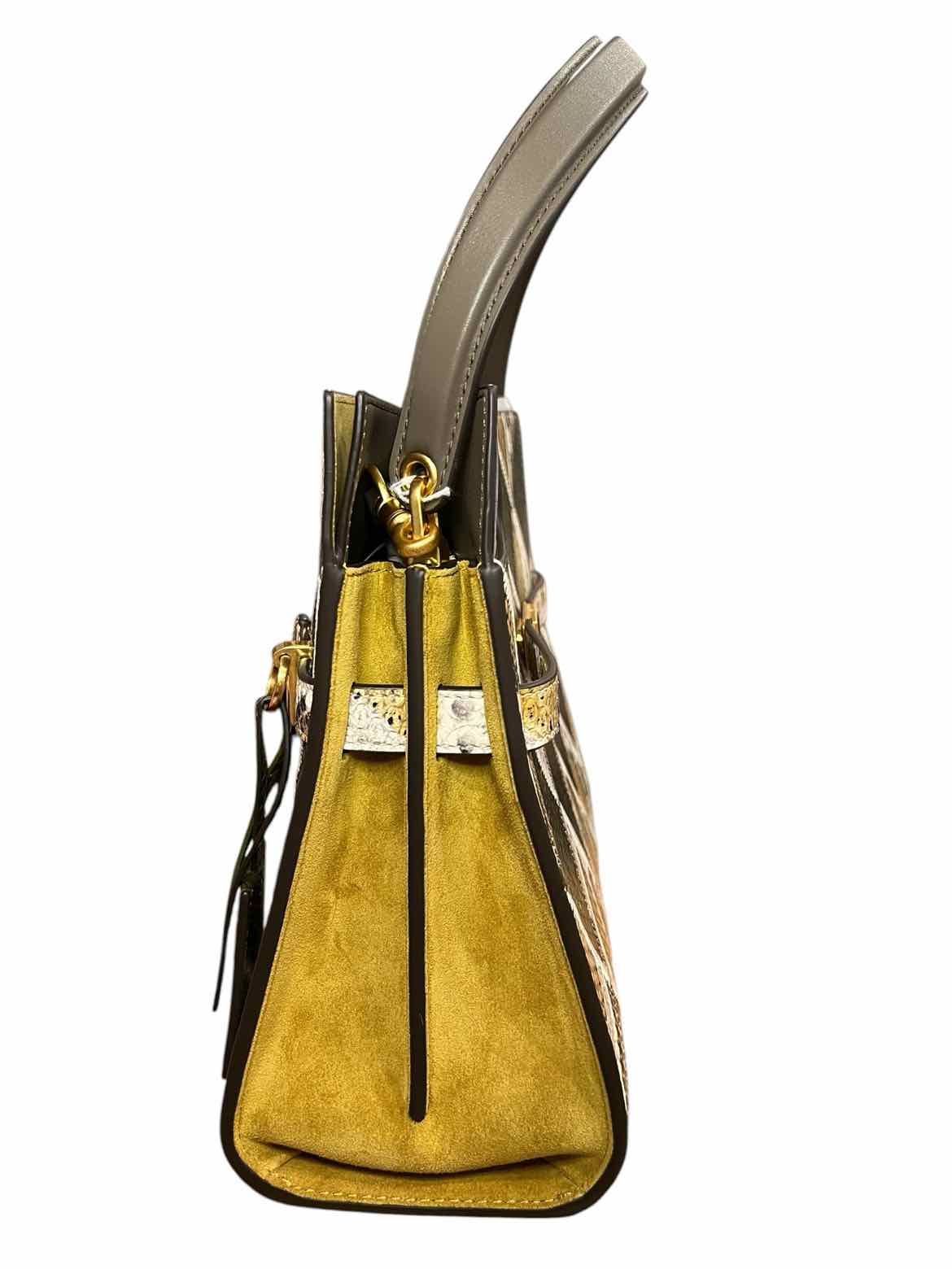 Tory Burch Size Medium BRN/WH Purse