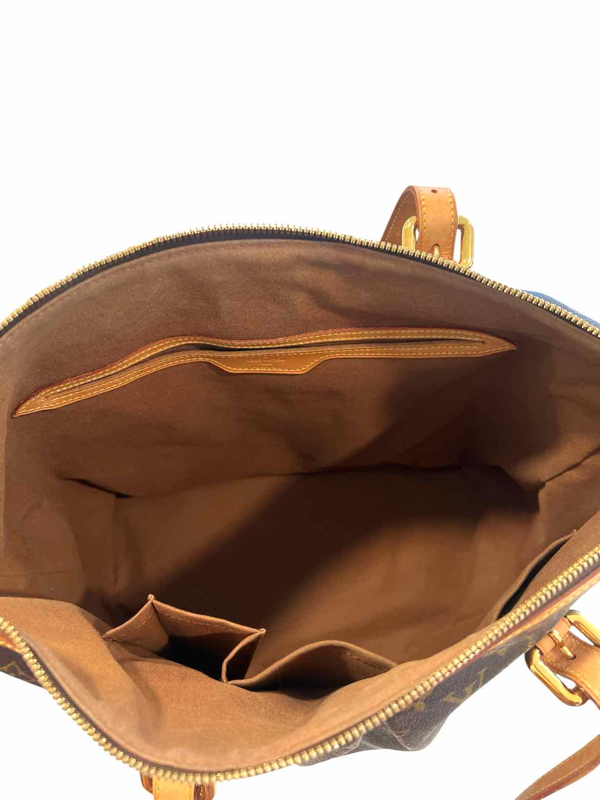 Louis Vuitton Size GM Monogram Palermo Purse