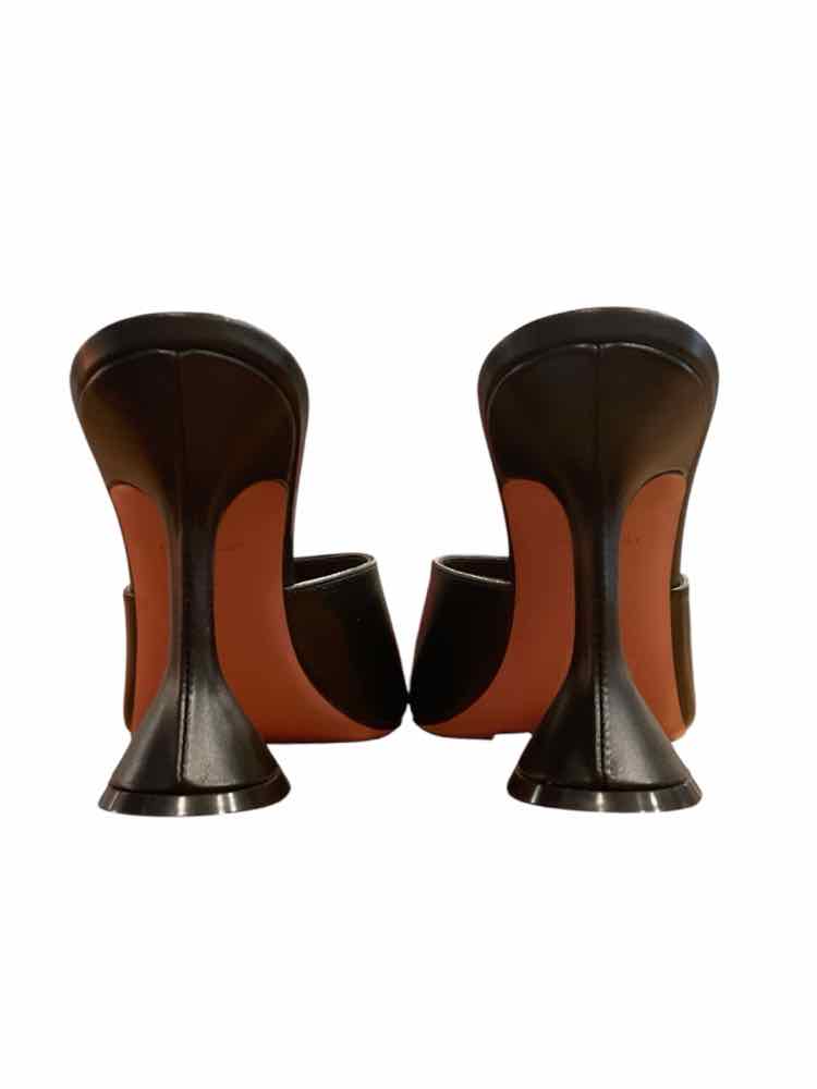 Amina Muaddi Size 38.5 Black Lupita Slipper 95 Shoes