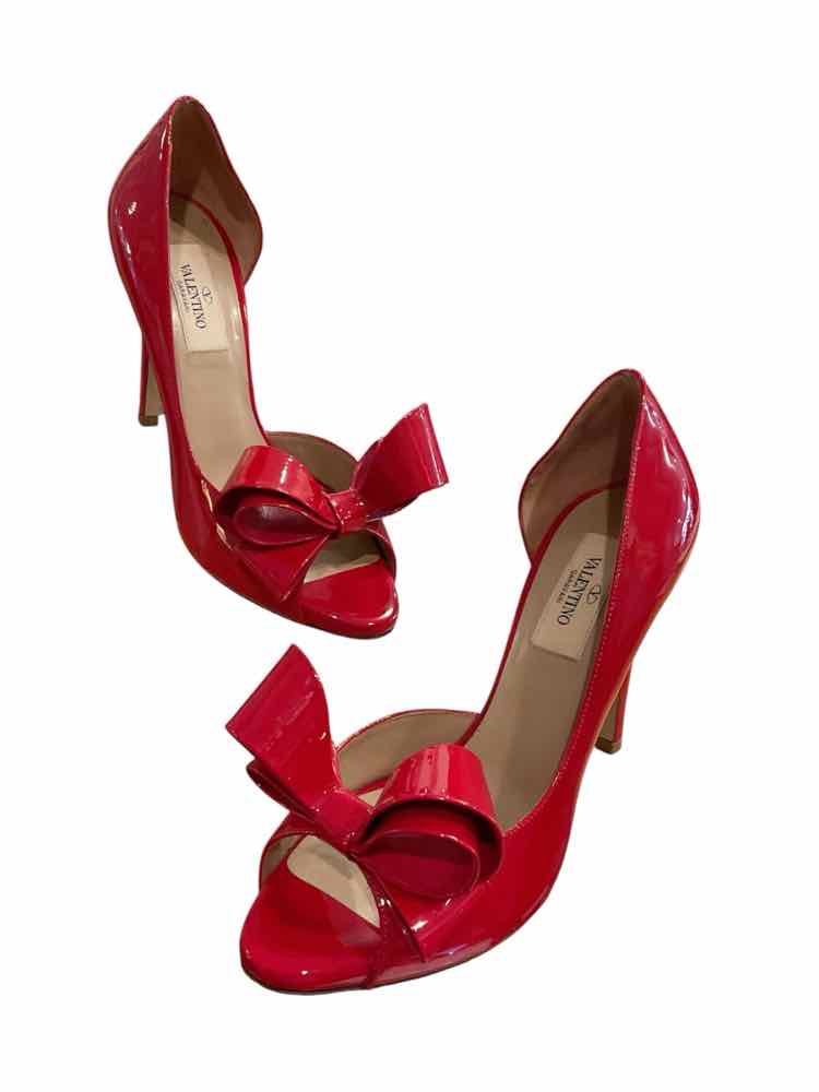 Valentino Size 36 red patent Shoes