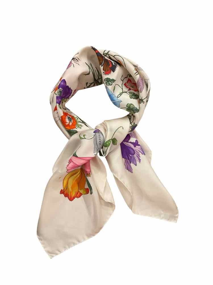 Gucci Size 90 ivory/floral Scarf