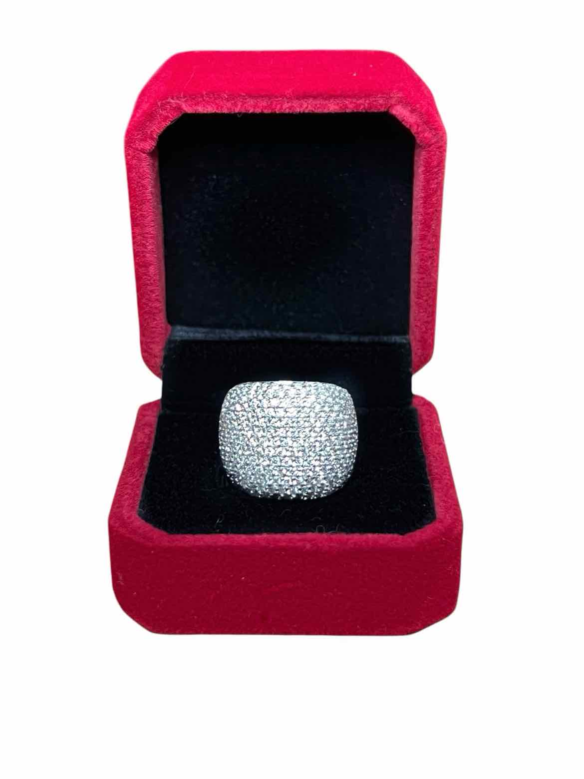 Effy Size 7 white gold Ring