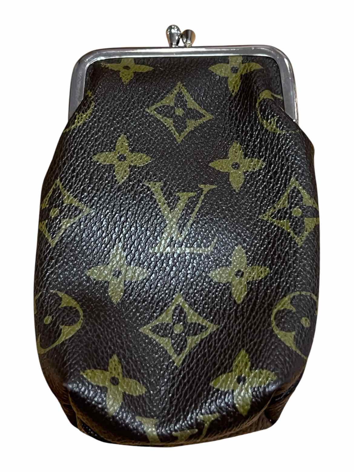 LOUIS VUITTON MONOGRAM ACCESSORIES