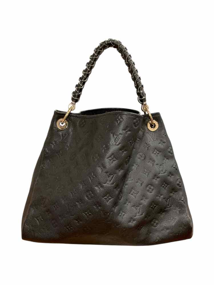 LOUIS VUITTON Size MM NOIR Purse