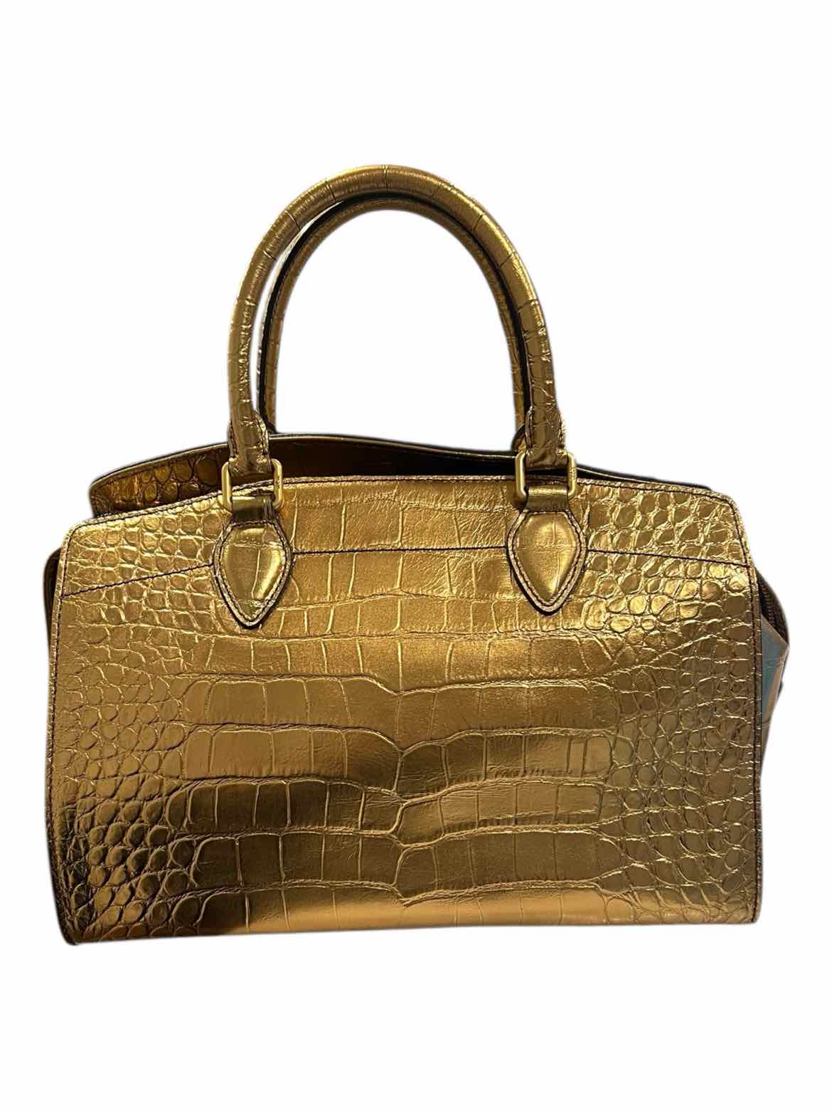 MCM Size Large metallic gold Purse – Encore Consignment Boutique